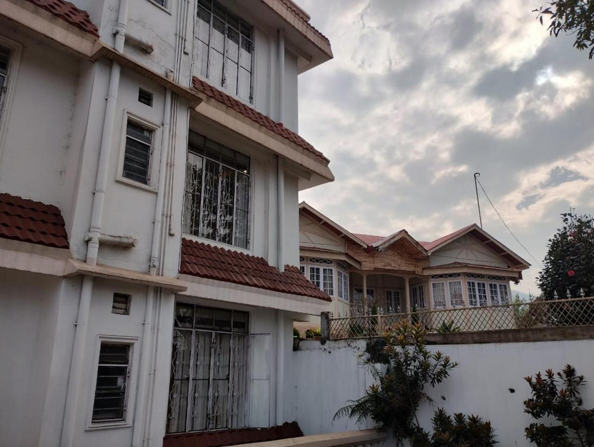 Castle Residency Hotel Shillong Ngoại thất bức ảnh