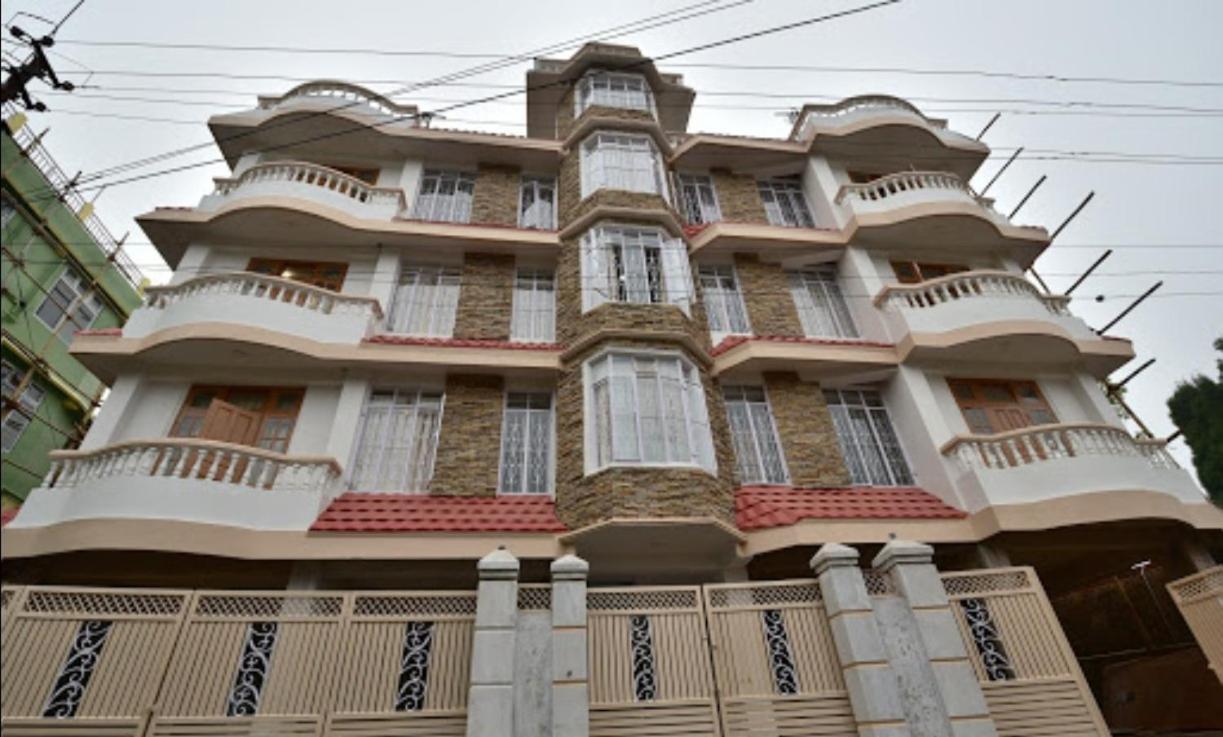 Castle Residency Hotel Shillong Ngoại thất bức ảnh